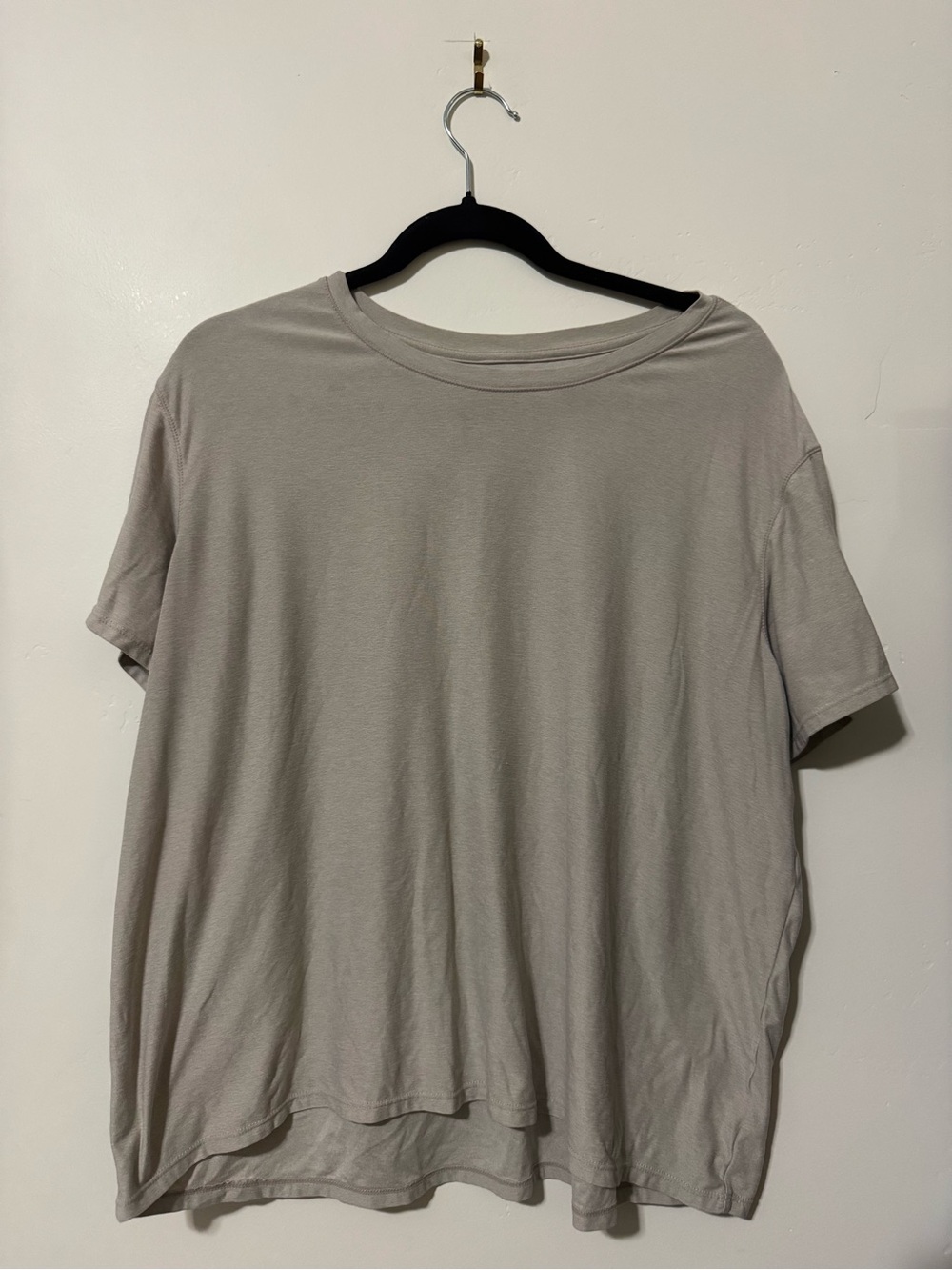 Athletic Works Men's Short Sleeve Crewneck Tee - Light Gray